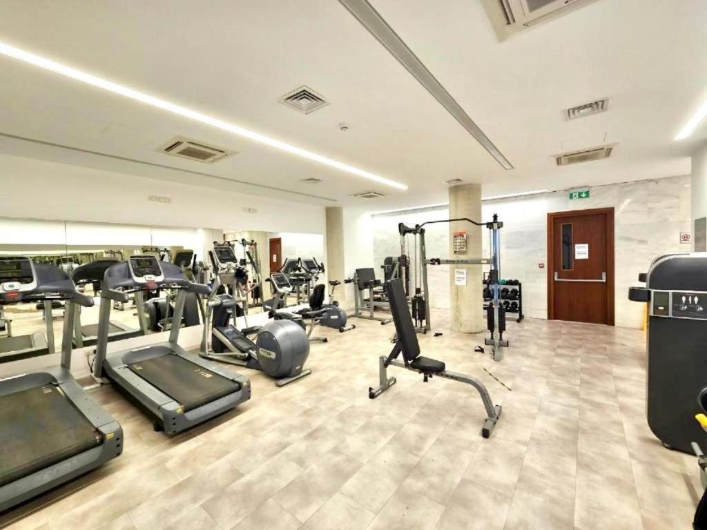 Retreat At Elysia Park With Gym Pool Apartment *